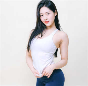 网红萝莉萌小兔高铁