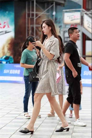 我的美女家教视频