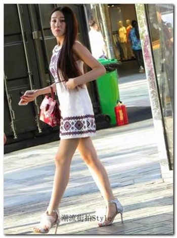 艾秋被小金哥报复