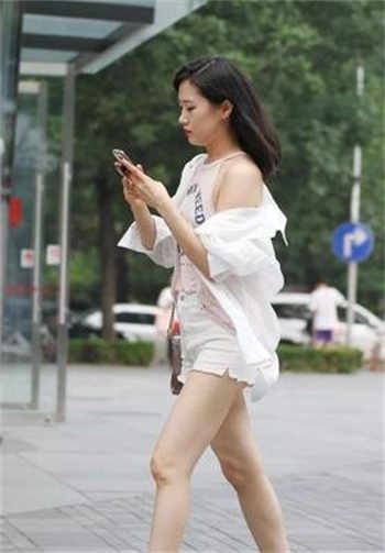 卧龙影视破解版可投屏2020
