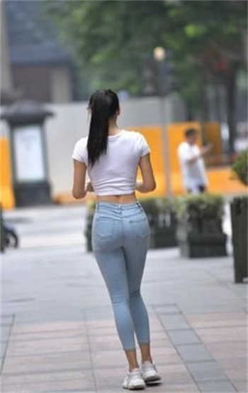220tv直播app花蝶