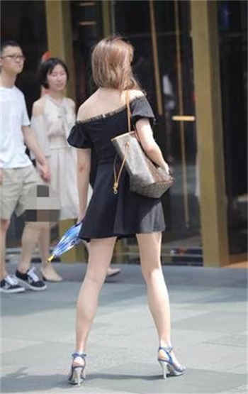 大学女友宿舍和她闺蜜如如