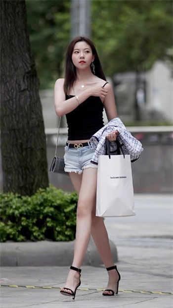 亚丝娜本子c全彩