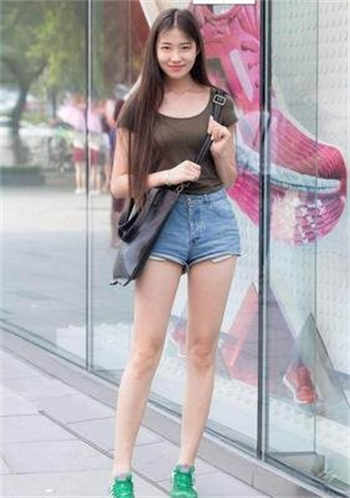 电子厂的女工都是鸡