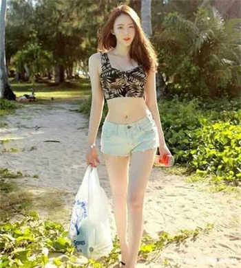 连体袜中间为什么有洞