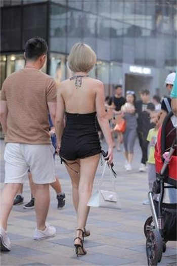 房东小姐姐的动漫是什么