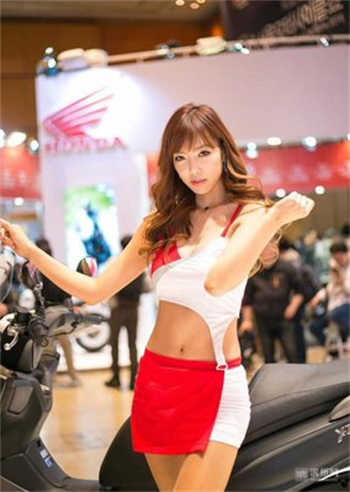 香草少女可露露微博